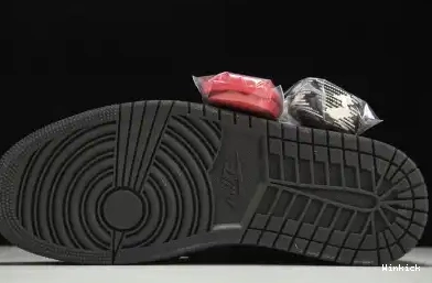 x Low Travis Phantom" Scott "Black Air  Jordan 1 DM7866-001 0425